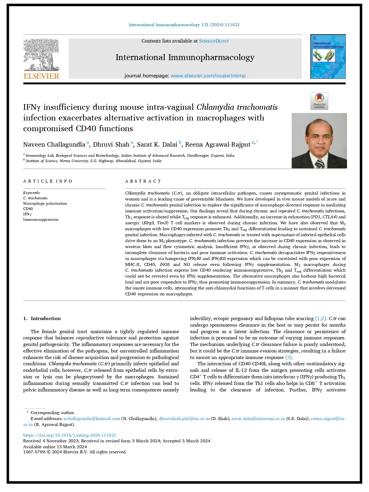 IFNY insufficiency during mouse intra-vaginal Chlamydia trachomatis infection exacerbates alternative activation in macrophages with compromised CD40 functions