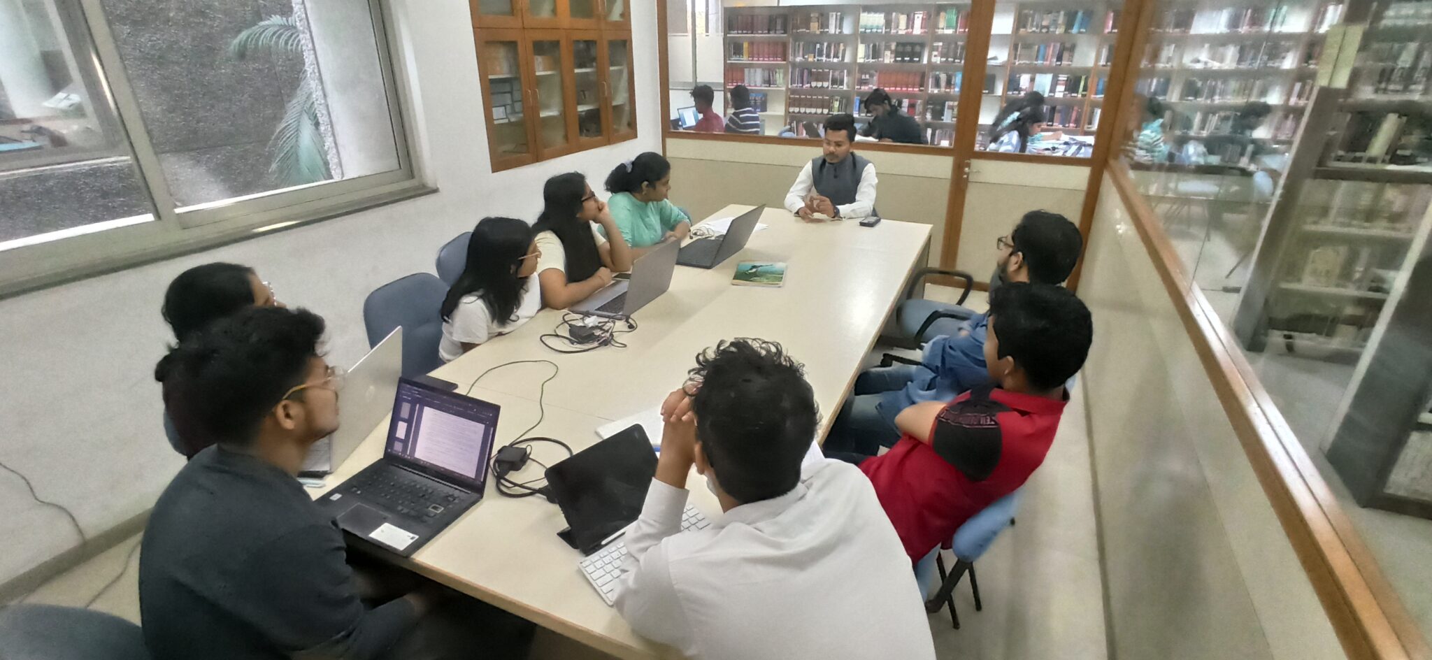 A new kid in the town story of a fresher's life in blending with the