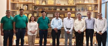 Strengthening Industry–Academia Collaboration 🤝
