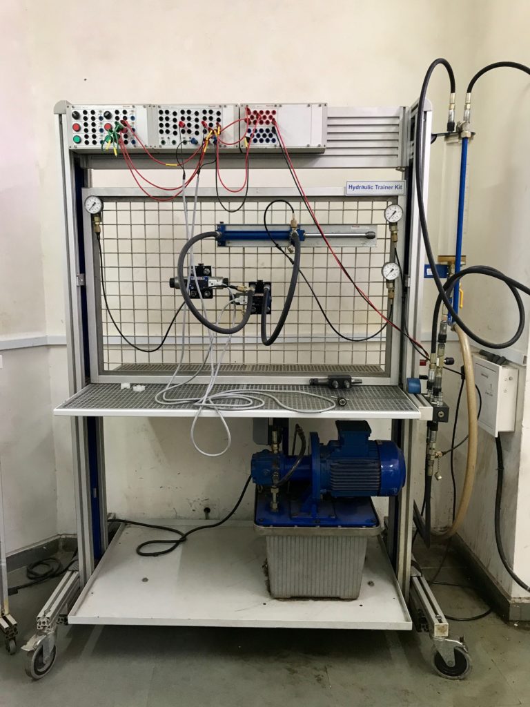 Hydraulic Training kit Centre for Robotics and Automation