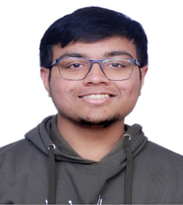 Moksh Kandhari (EC)