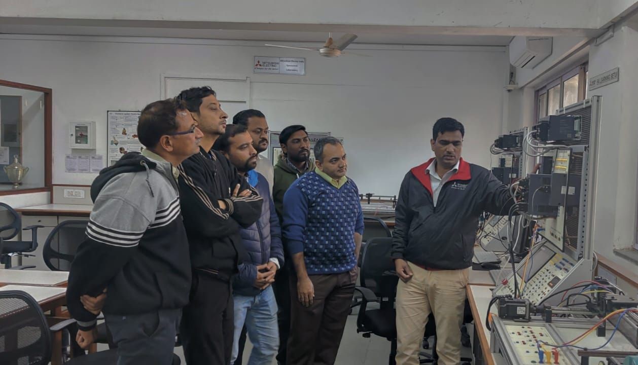 Two-day workshop on “Robotics and VFD”